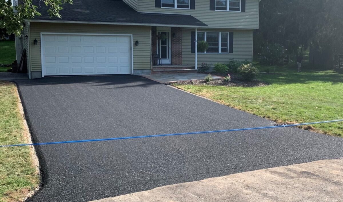 How to complete a DIY Asphalt project