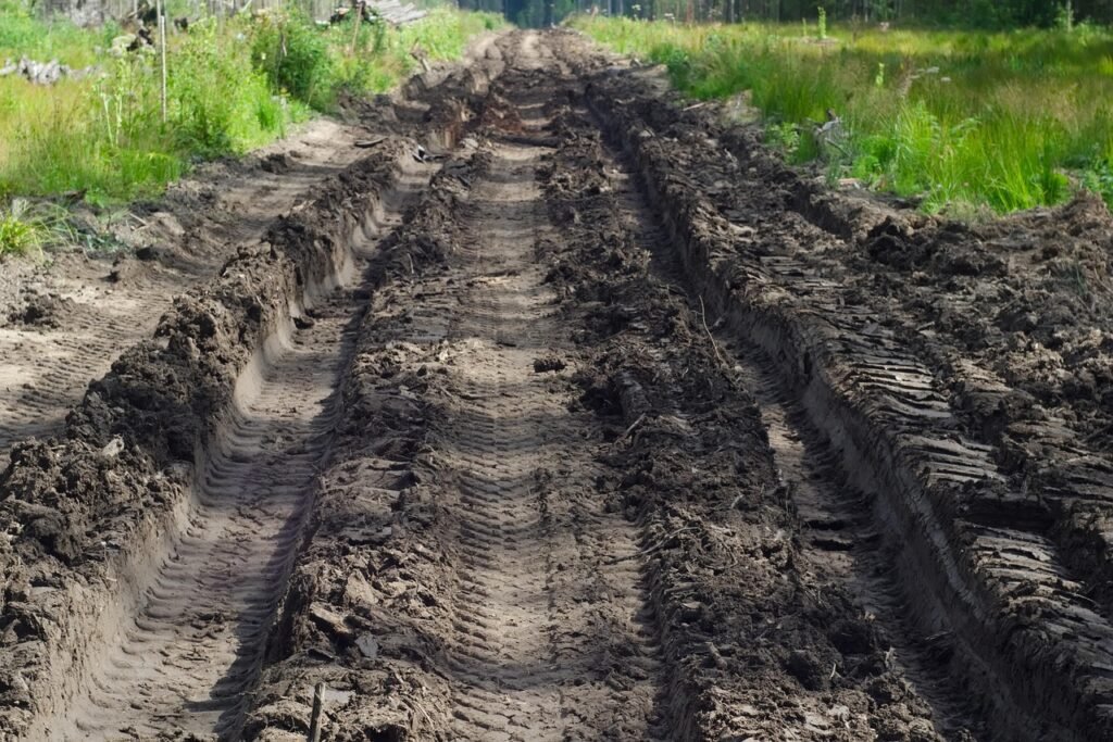 Asphalt for Farm Lanes and Rural Roads